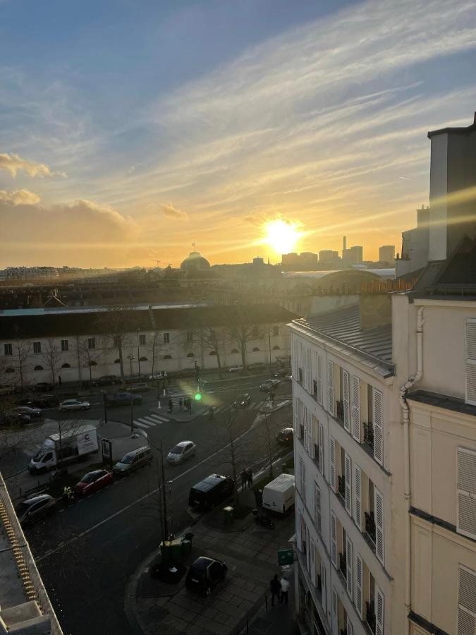 Tour Effeil - Ecole Militaire - Invalides Apartment Paris Bagian luar foto